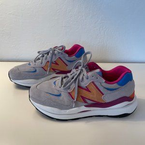 Figs X New Balance 5740 Unisex Sneakers - M7/W8.5 / Sunset Orange